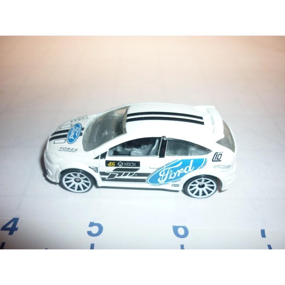 Hot Wheels Ford Focus RS Forza Motorsport Xbox White Diecast Toy Car